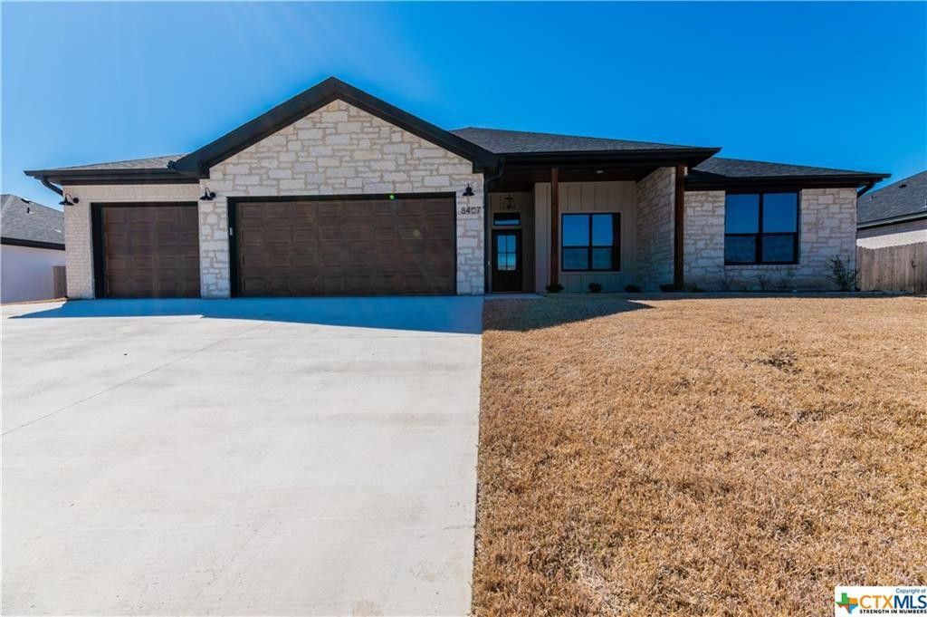 8407 James Herrings Way. Killeen, TX 76542