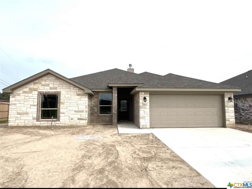 909 Antelope Trail. Temple, TX 76504