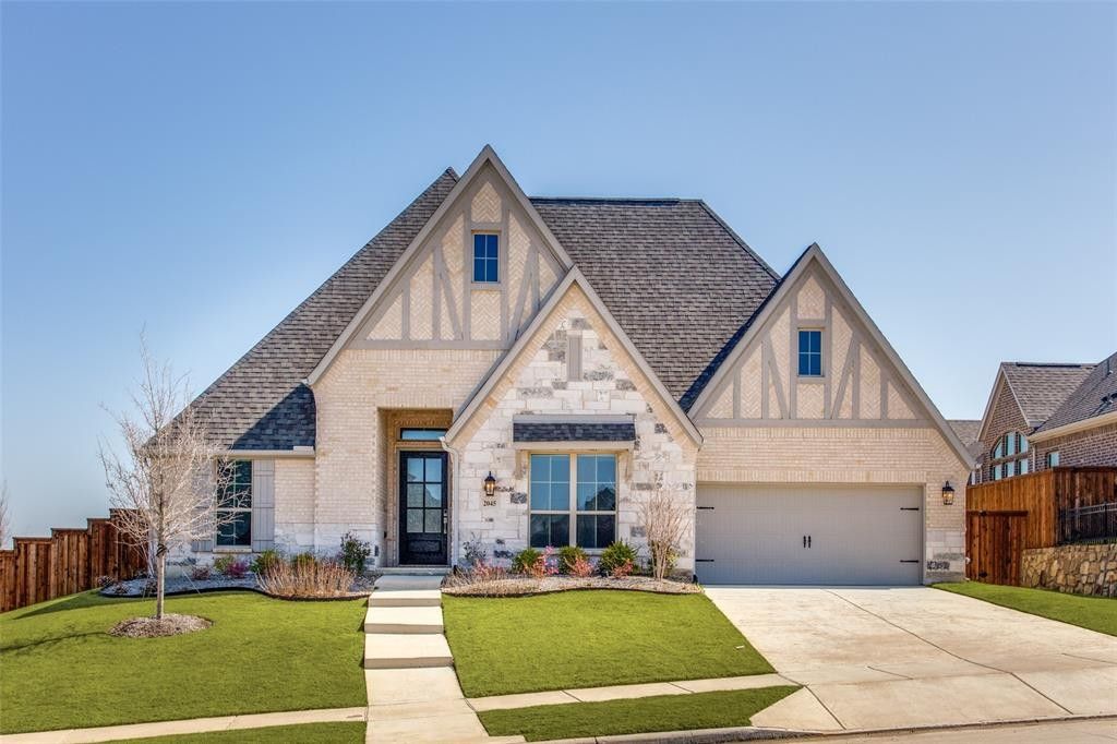 2045 Waterleaf Road. Haslet, TX 76052