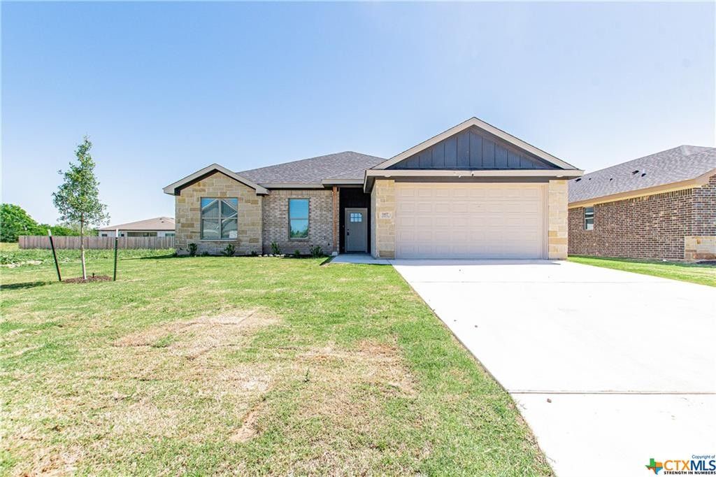 927 Antelope Trail. Temple, TX 76504