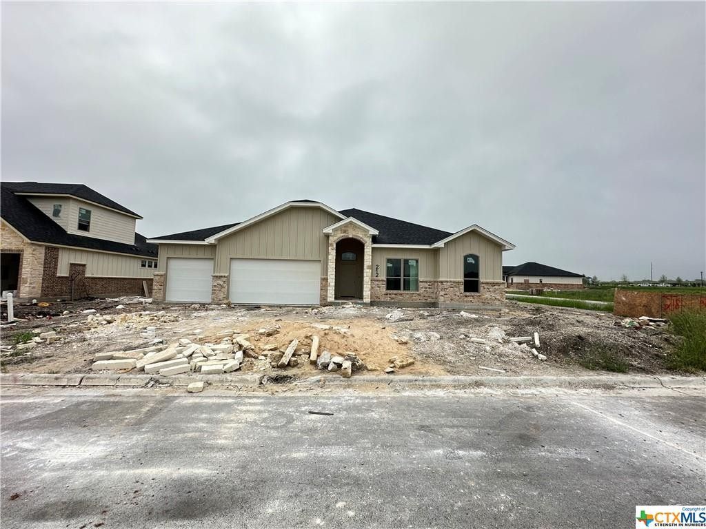 212 Sand Lilly Drive. Temple, TX 76502