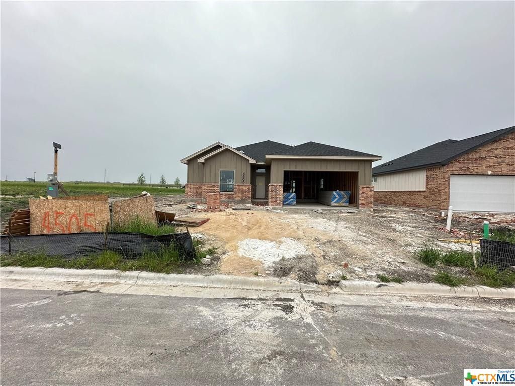 4505 Agave Trail. Temple, TX 76502