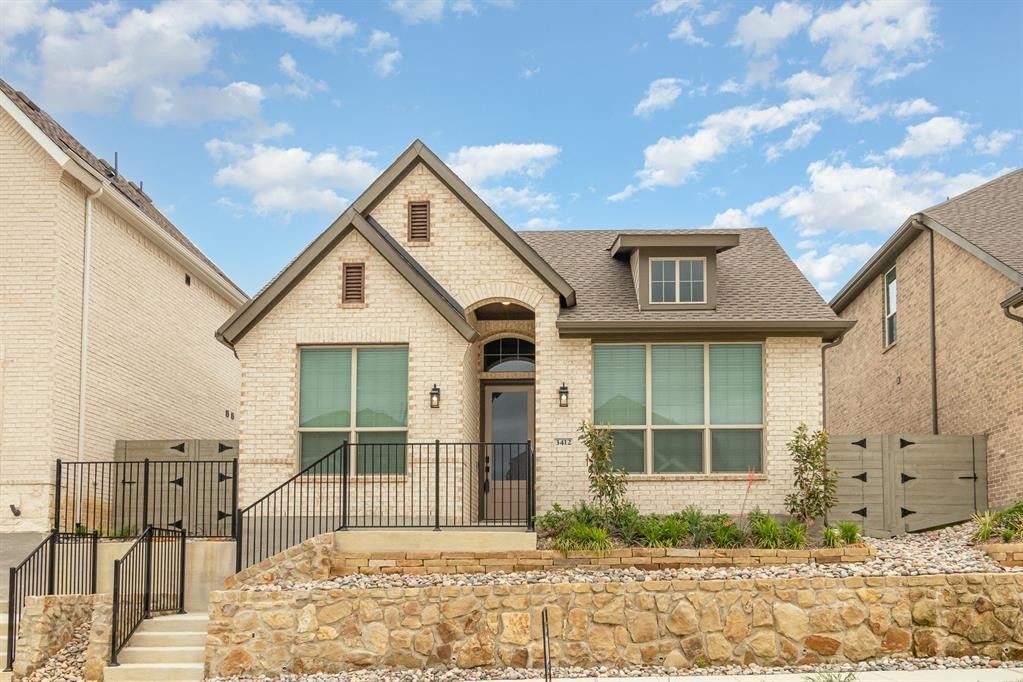 3412 Scotsman Road. Sachse, TX 75048