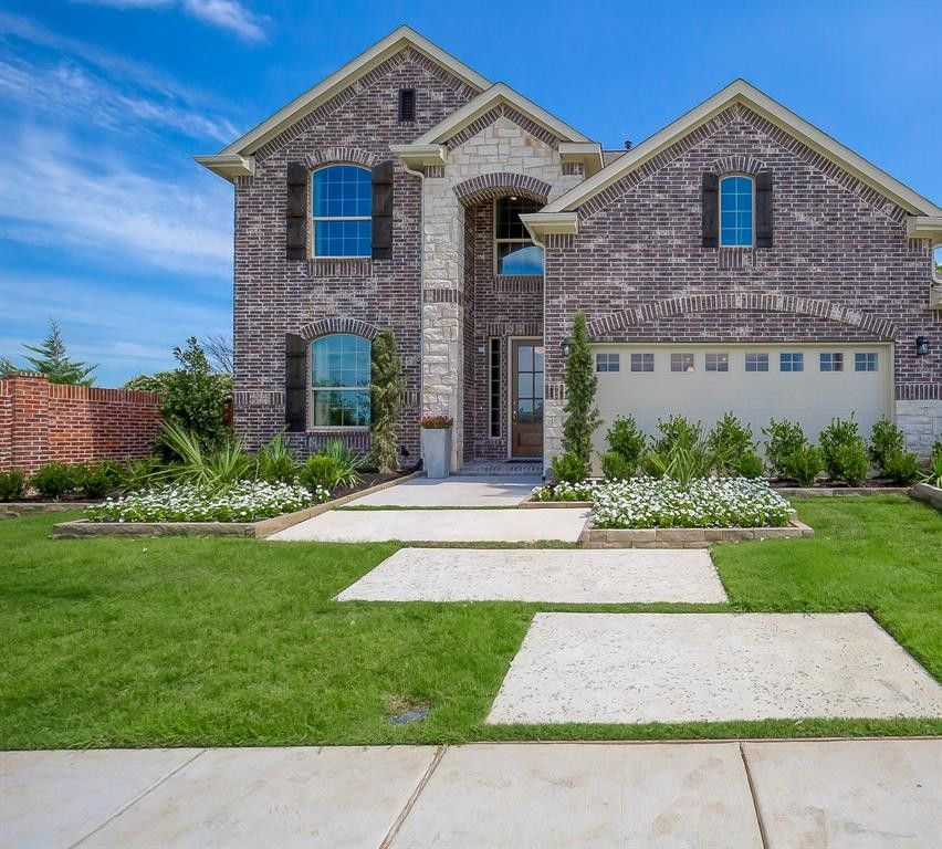 3244 Mountcross Road. Mesquite, TX 75181