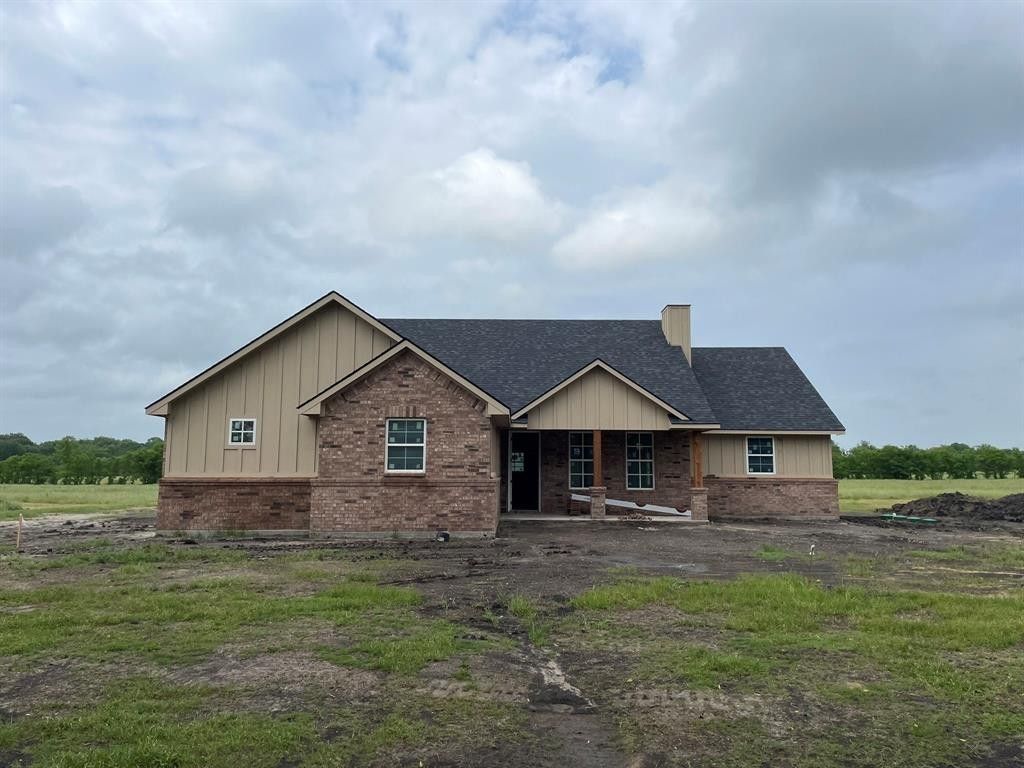 5186 Fm1571. Lone Oak, TX 75453