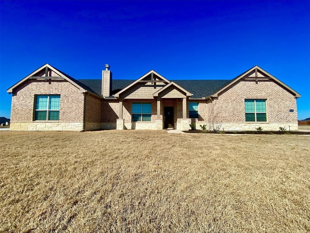 2520 Southern Oak Trail. Terrell, TX 75161