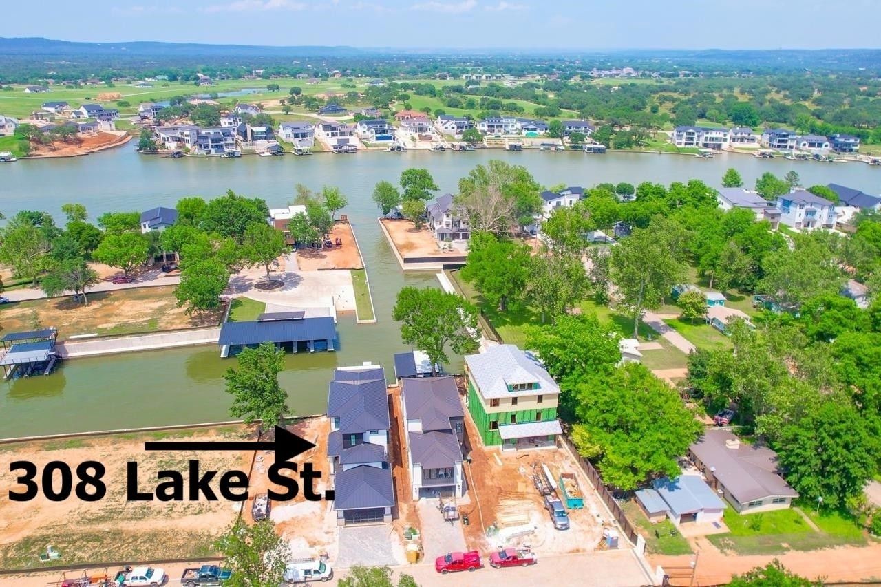 308 Lake Street. Kingsland, TX 78639