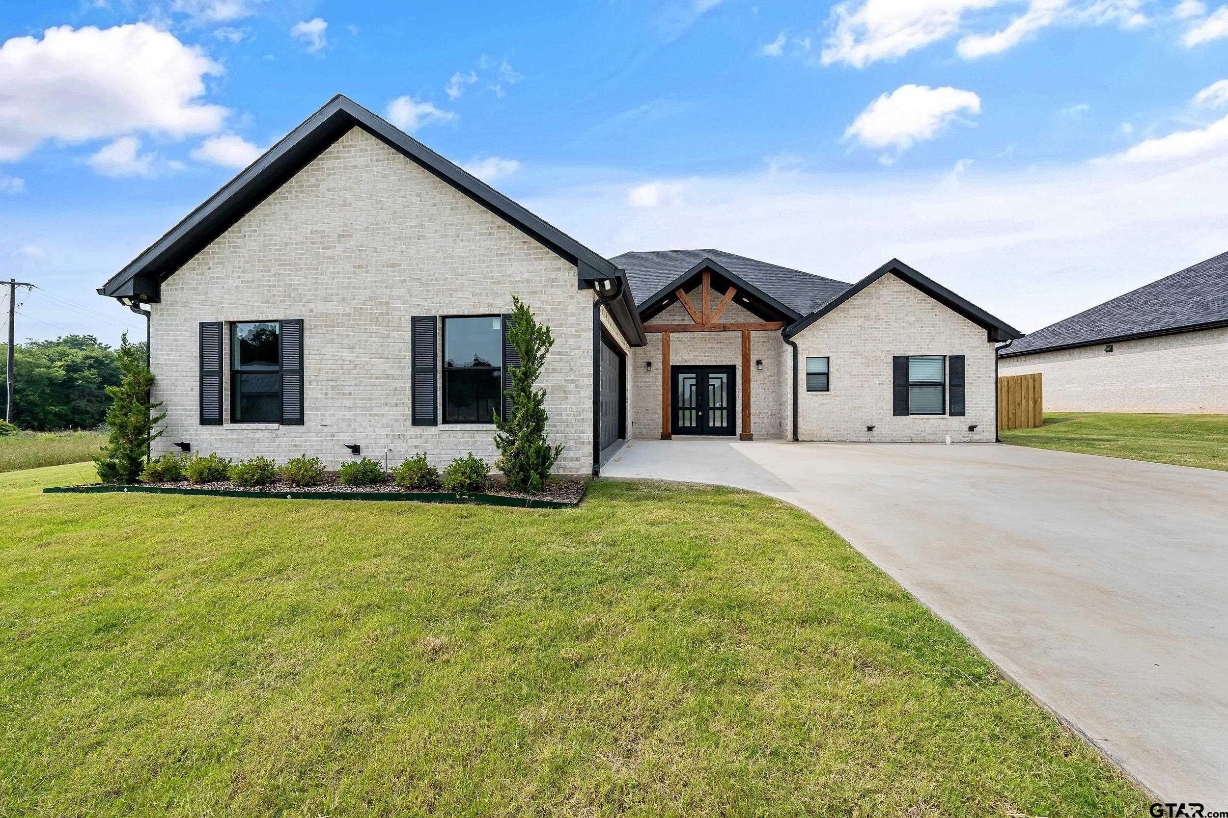 584 Imagine Dr. Lindale, TX 75771