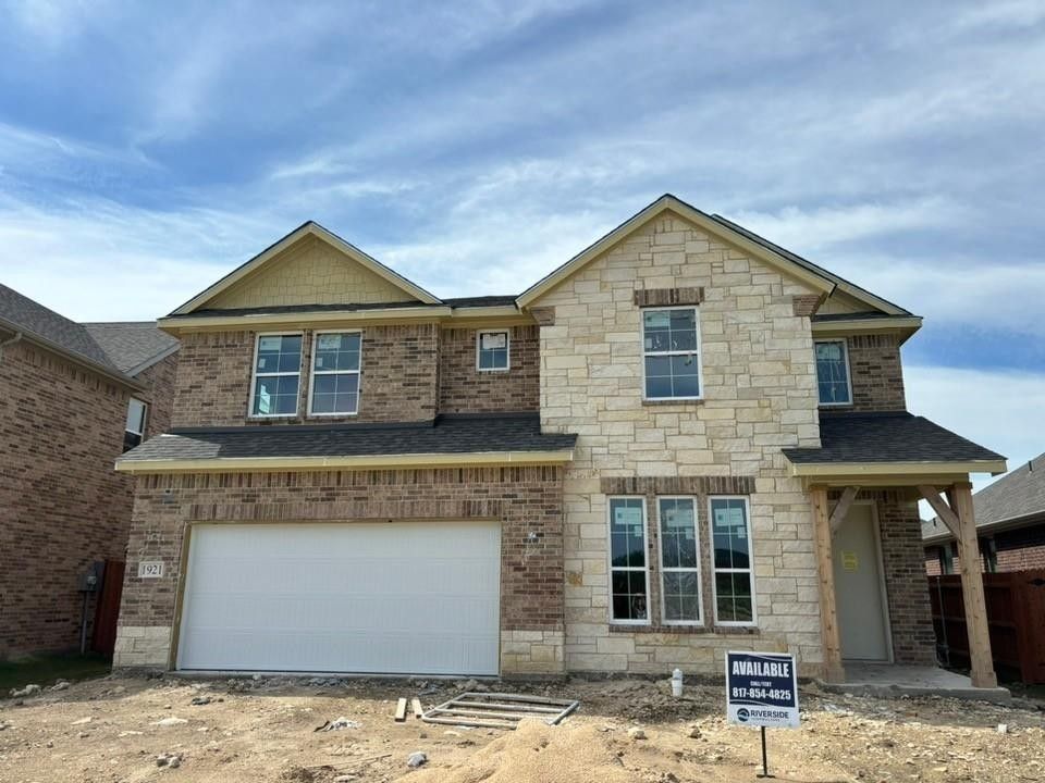 1921 Velora Drive. Haslet, TX 76052