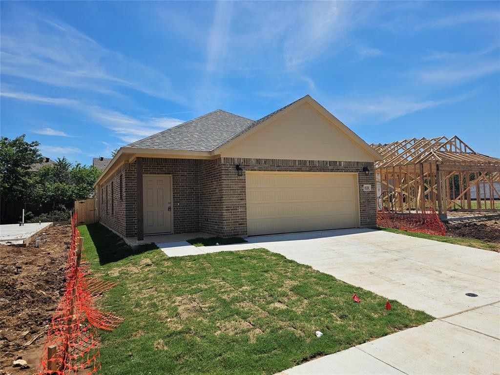 1520 Teak Lane. Fort Worth, TX 76140