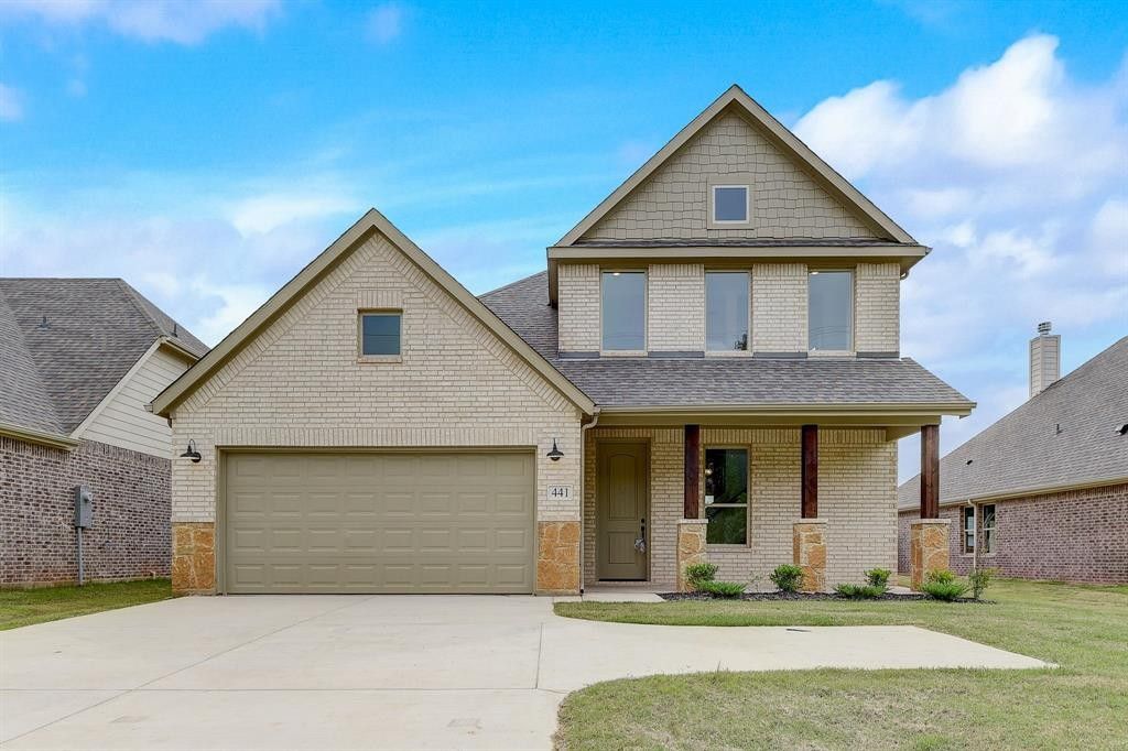 441 Smith Road. Springtown, TX 76082