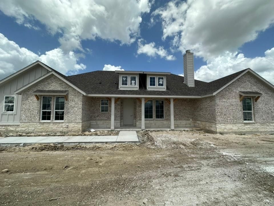 2611 Witness Tree Road. Terrell, TX 75161