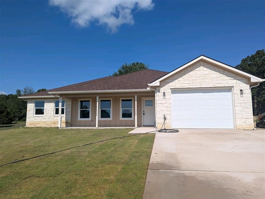 10702 Karen Sue Court. Quinlan, TX 75474