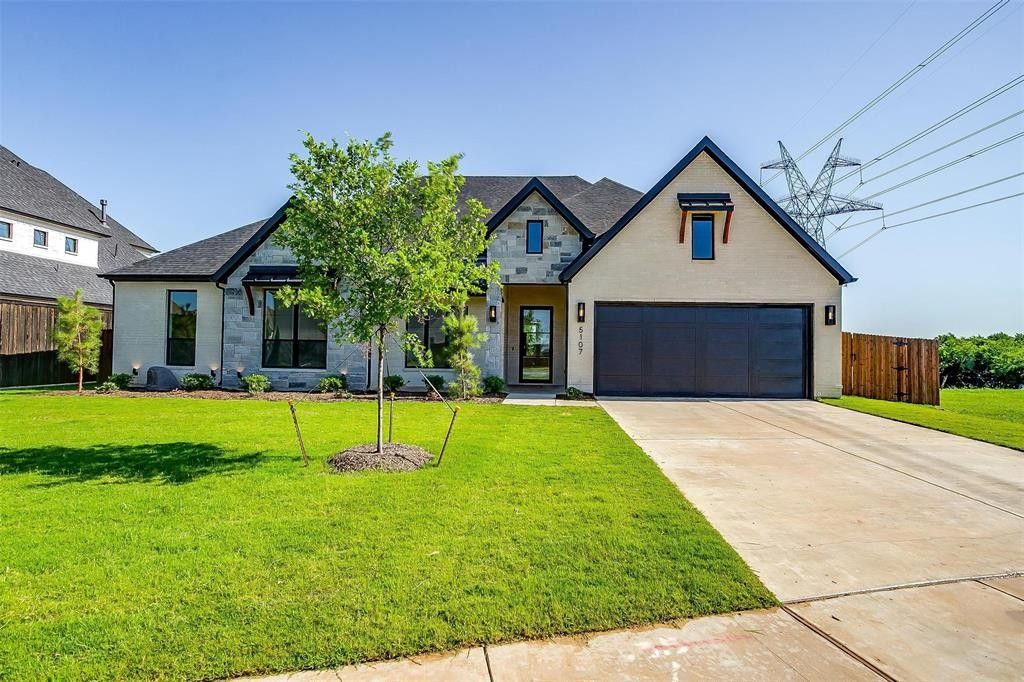 5107 Havana Drive. Mansfield, TX 76063