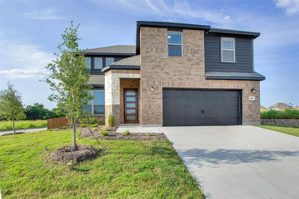 4100 Hummingbird Drive. Sherman, TX 75092