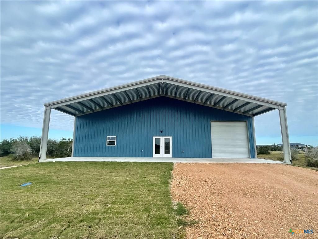 280 Carrie Street. Port O Connor, TX 77982