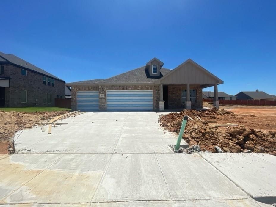 1416 Cedar Trail. Azle, TX 76020