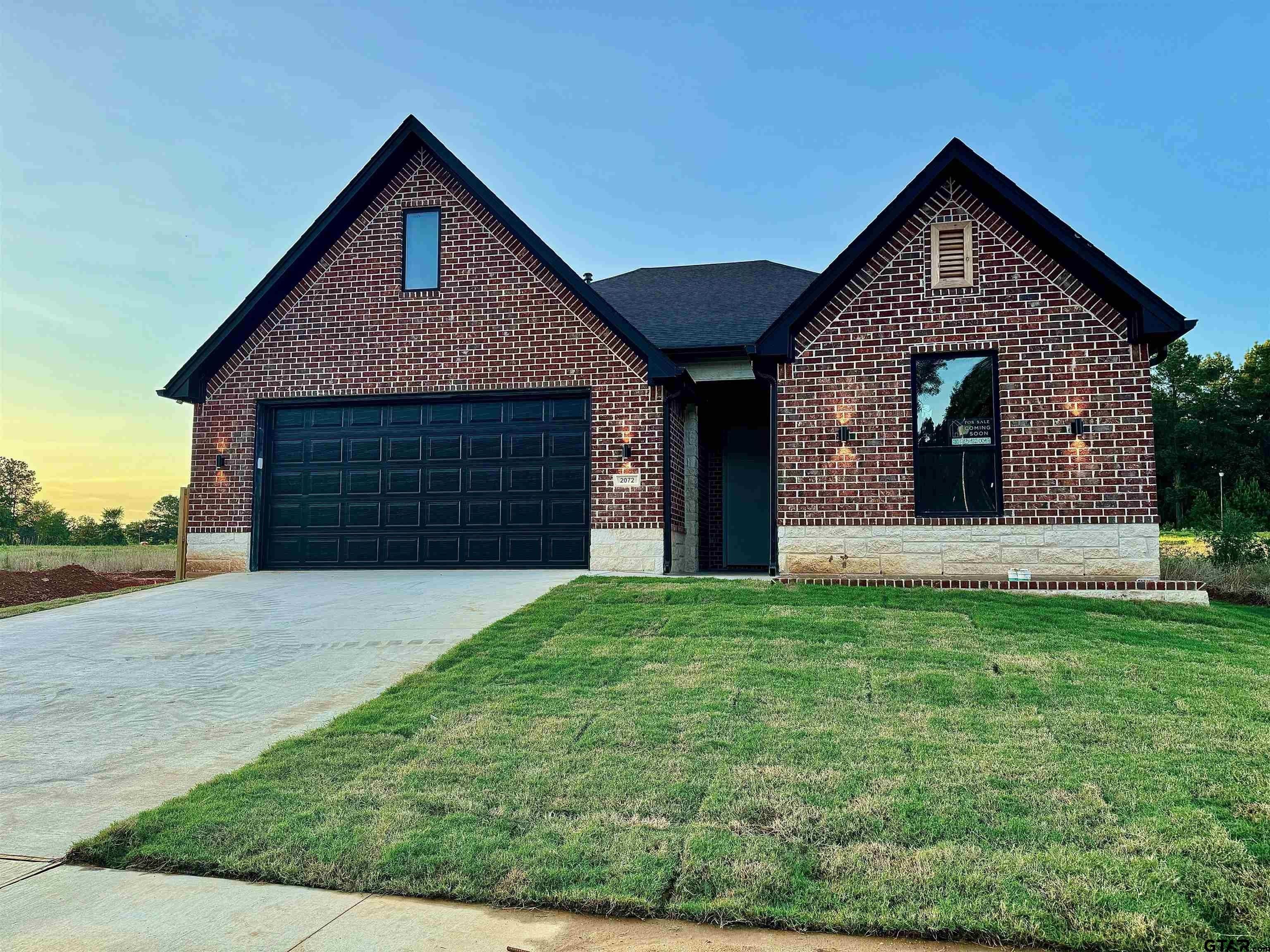 2072 Locklear Lane. Tyler, TX 75703