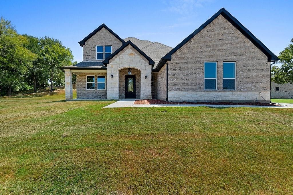 298 Tananger Springs Drive. Denison, TX 75021