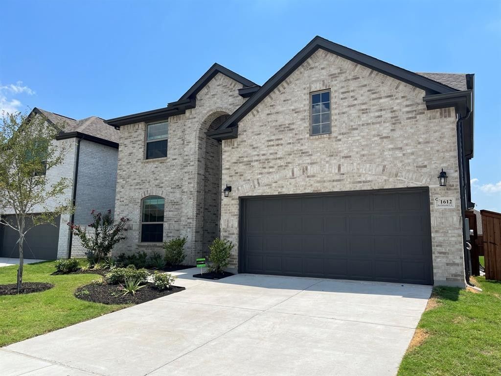 1612 Archmont Court. McKinney, TX 75071