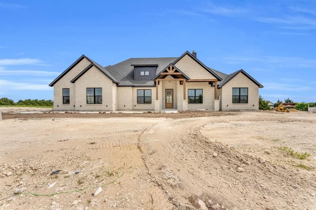 6240 Cedar Elm Road. Midlothian, TX 76065