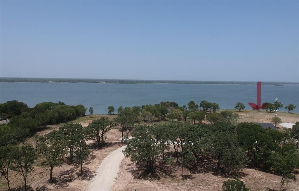 305 Caro Drive. West Tawakoni, TX 75474