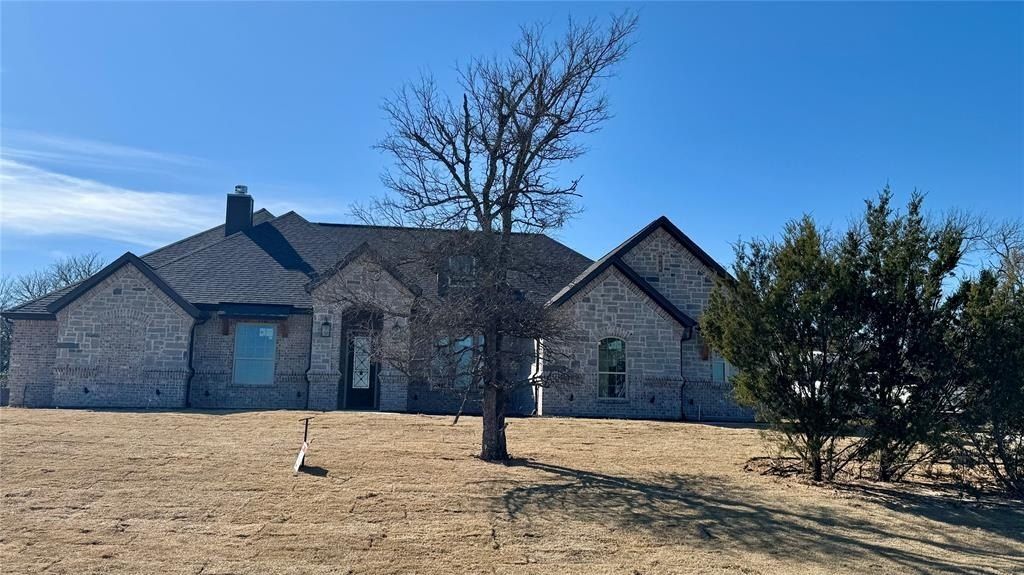 145 Fan Mill Trail. Weatherford, TX 76085