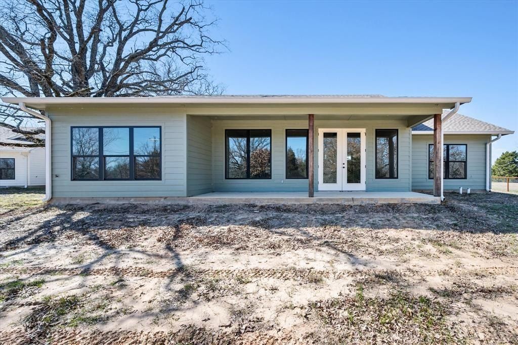 14174 Clark Drive. Streetman, TX 75859