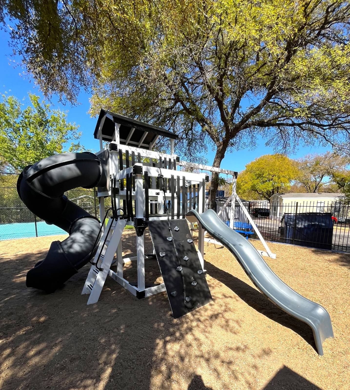 22 Olmos Drive. Austin, TX 78744