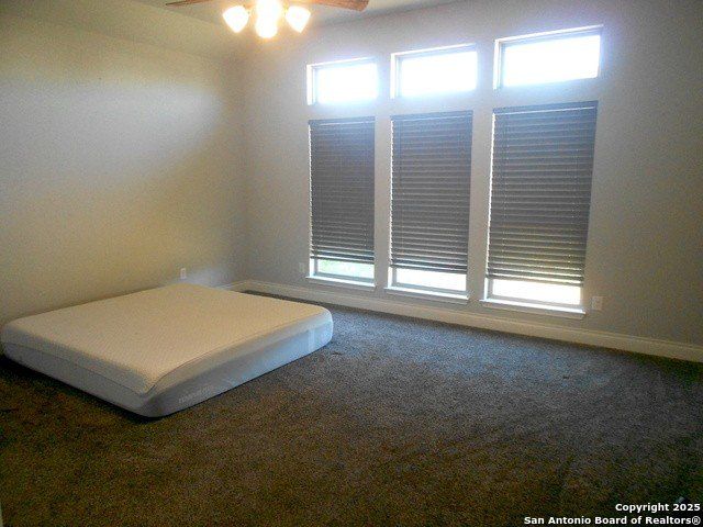 2000 Edgecreek. Seguin, TX 78155