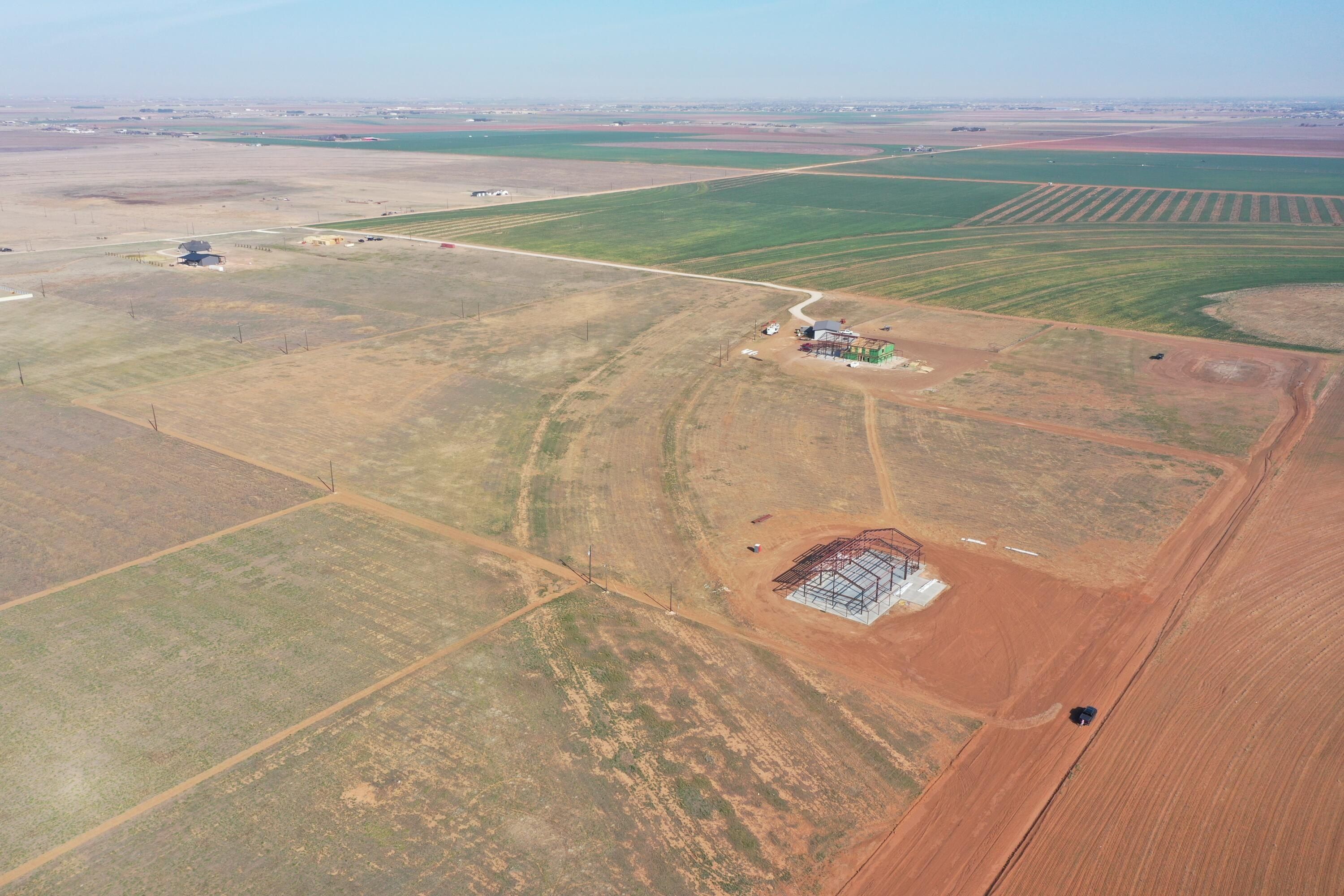 1254 County Road 1. New Home, TX 79381