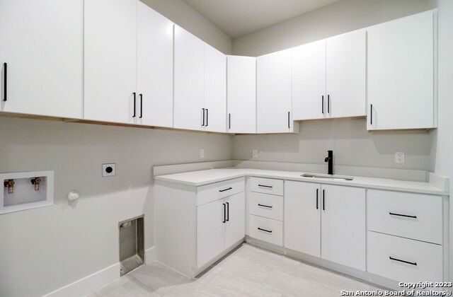 981 Jenny Leigh Trail. Bulverde, TX 78163