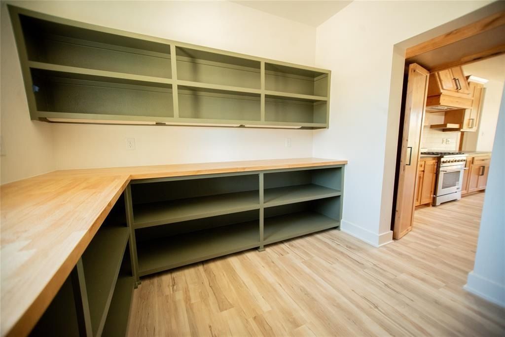 386 Dalton. Canton, TX 75103