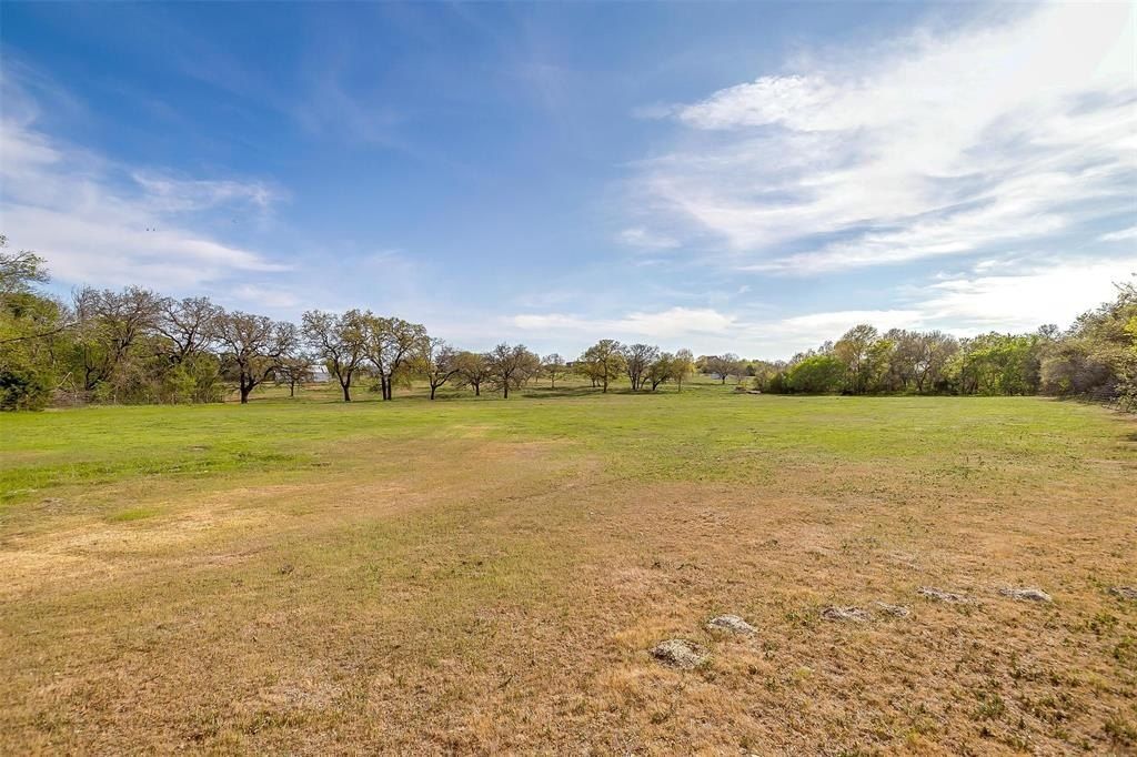 599 Pr 3630. Azle, TX 76020