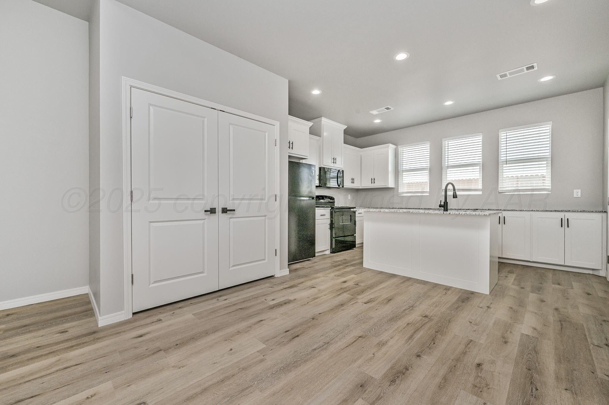 16100 Del Sol Drive. Amarillo, TX 79119