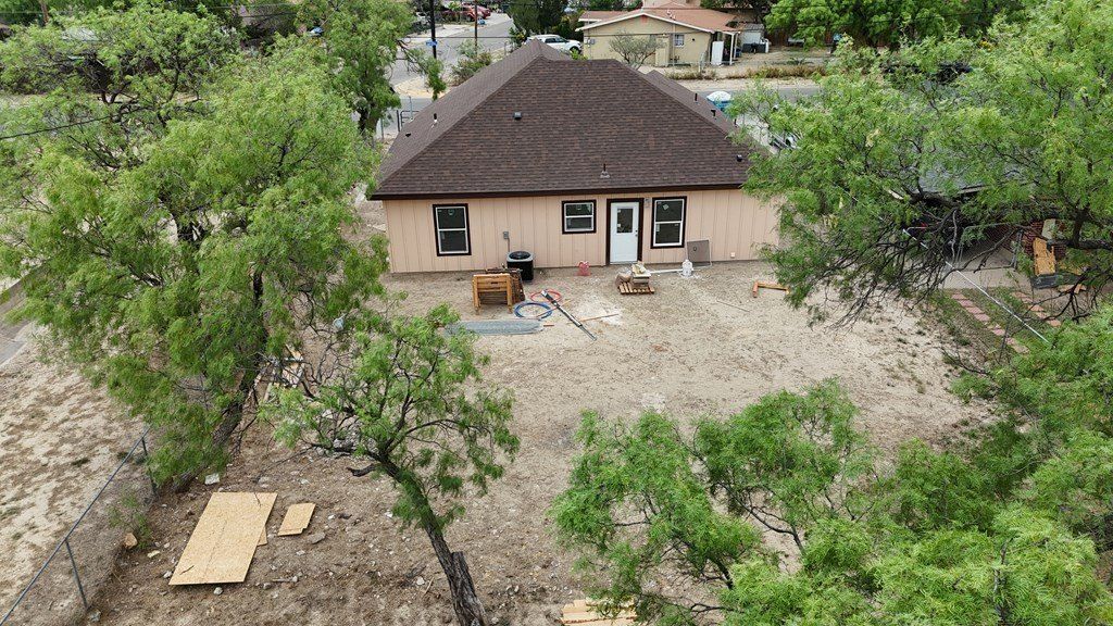 903 Kifuri Street. Eagle Pass, TX 78852