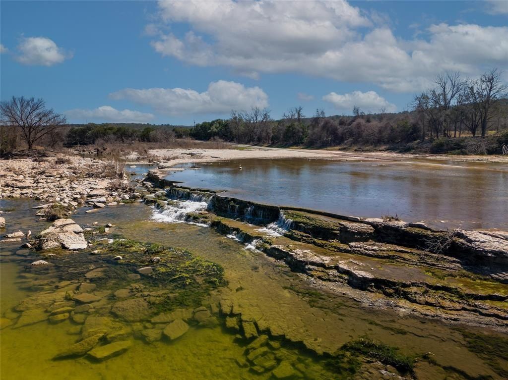 4403 Fm205. Glen Rose, TX 76043