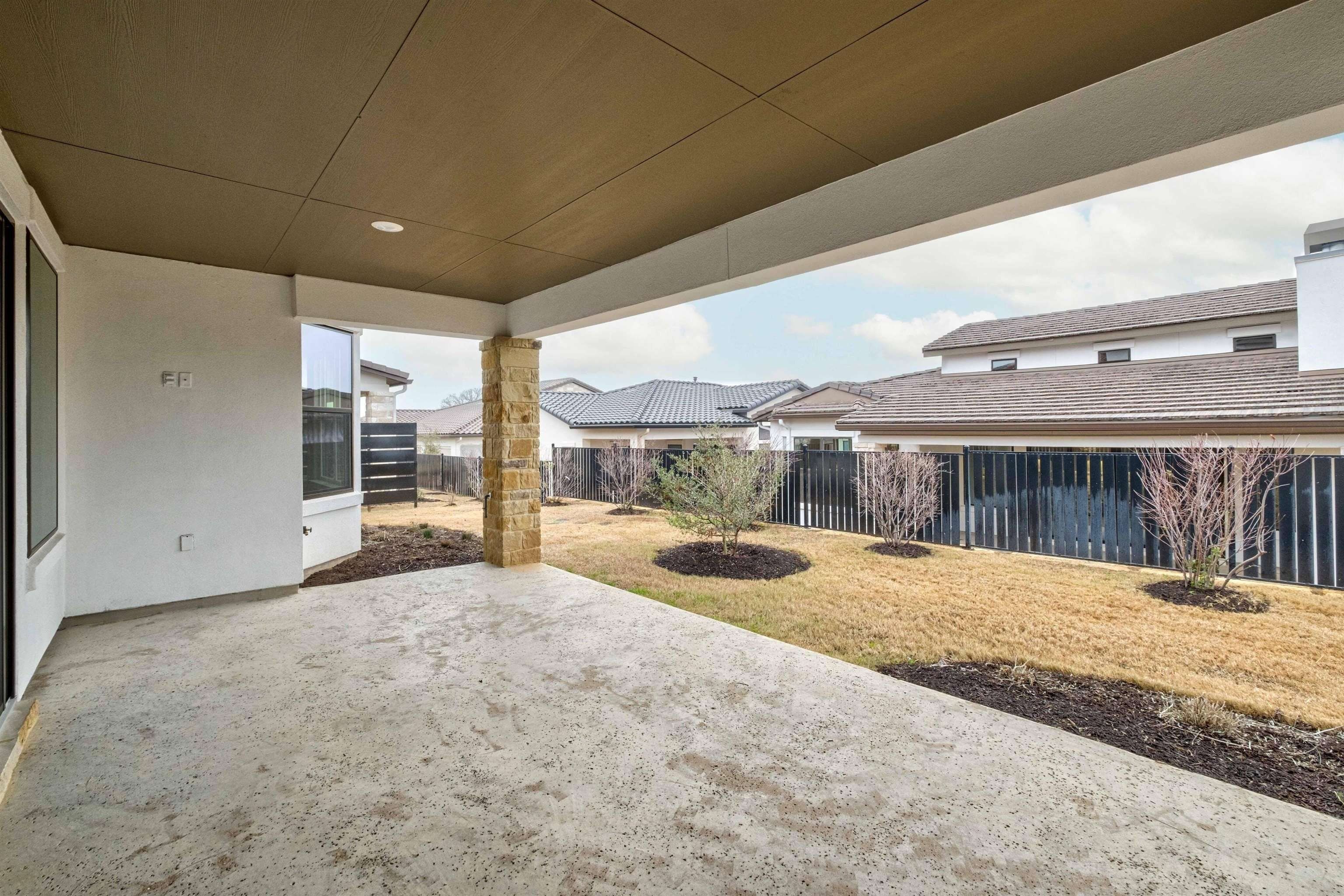 100 Lucia. Horseshoe Bay, TX 78657