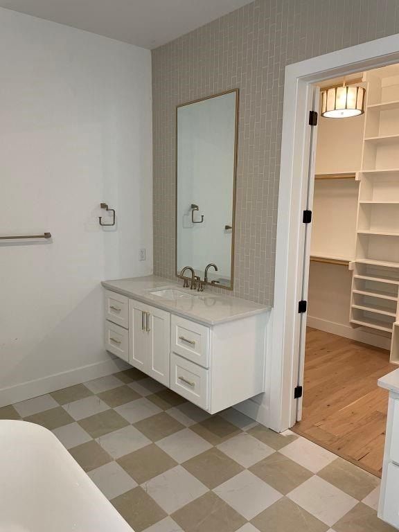 1021 Annabelles Avenue. Weatherford, TX 76087