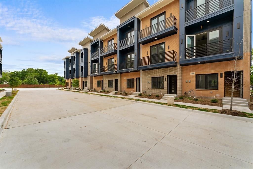 115 Merritt Street. Fort Worth, TX 76114
