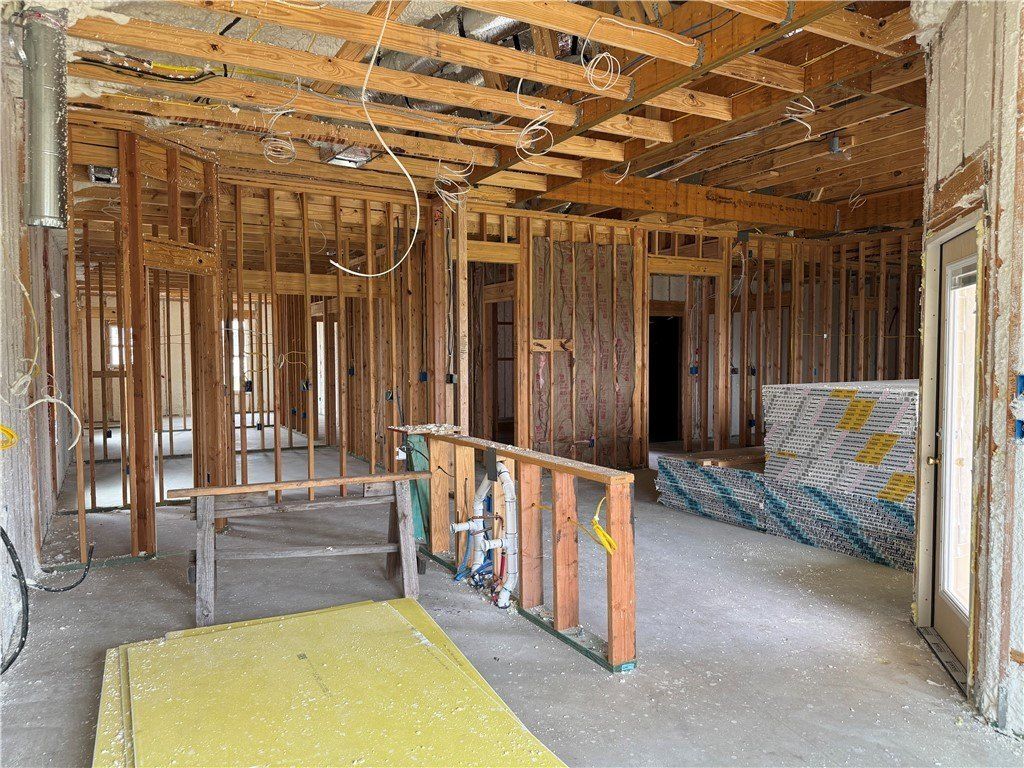 11517 Willowood Creek Drive. Corpus Christi, TX 78410