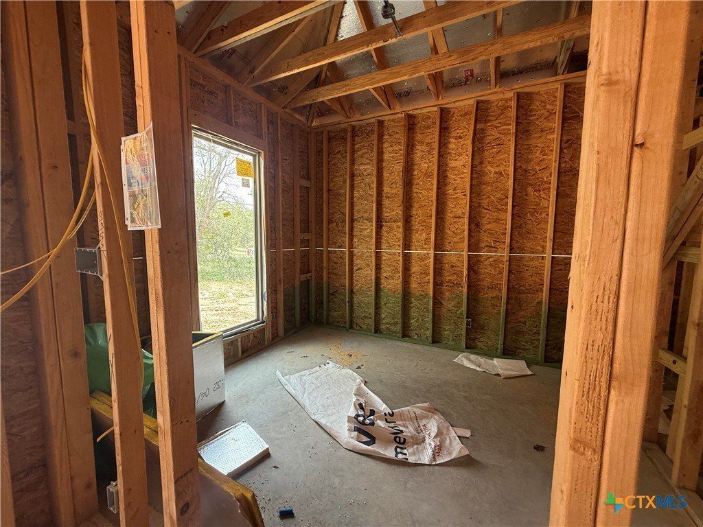 22455 Mathis Road. San Antonio, TX 78264