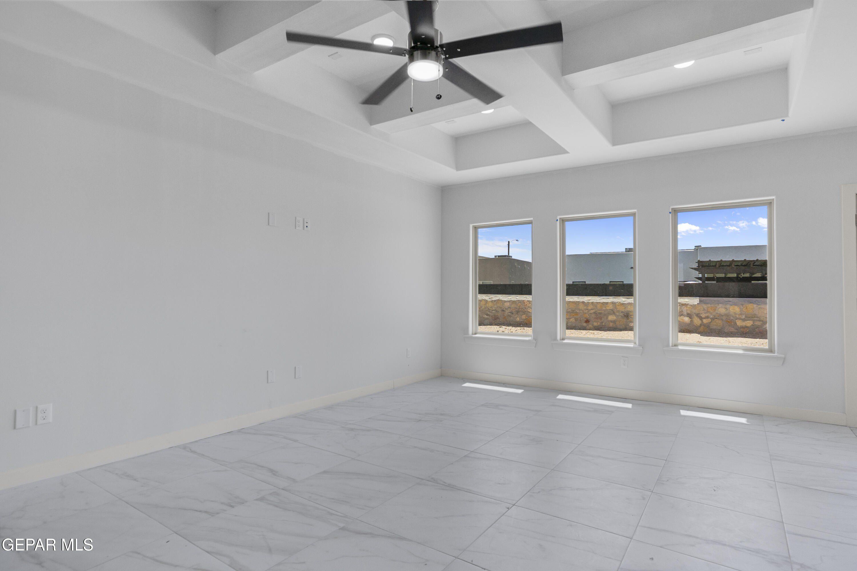 13390 Carterton Avenue. Horizon City, TX 79928