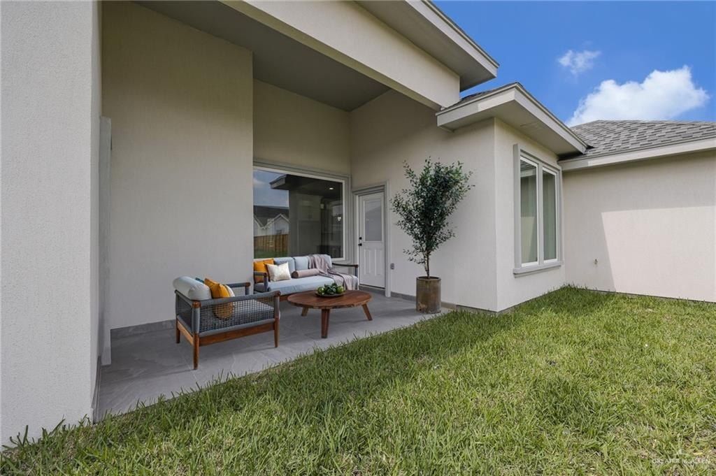 1104 Azalea Avenue. Mission, TX 78573