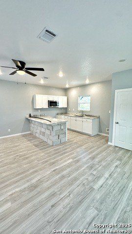 208 Roberts. San Antonio, TX 78228