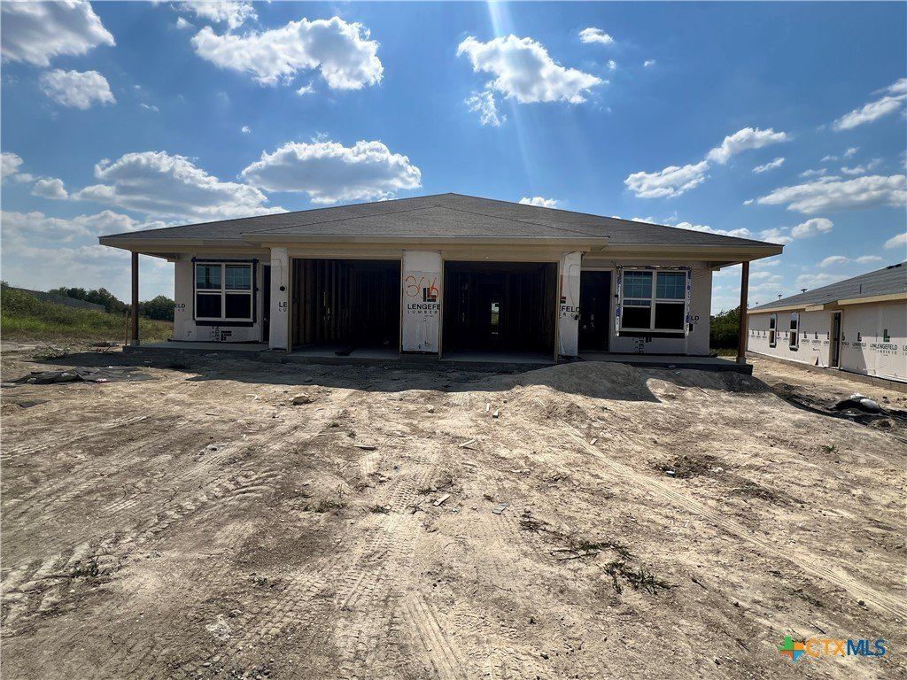 306 Dolphin Drive. Temple, TX 76501
