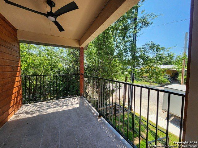 1551 Paso Hondo. San Antonio, TX 78202