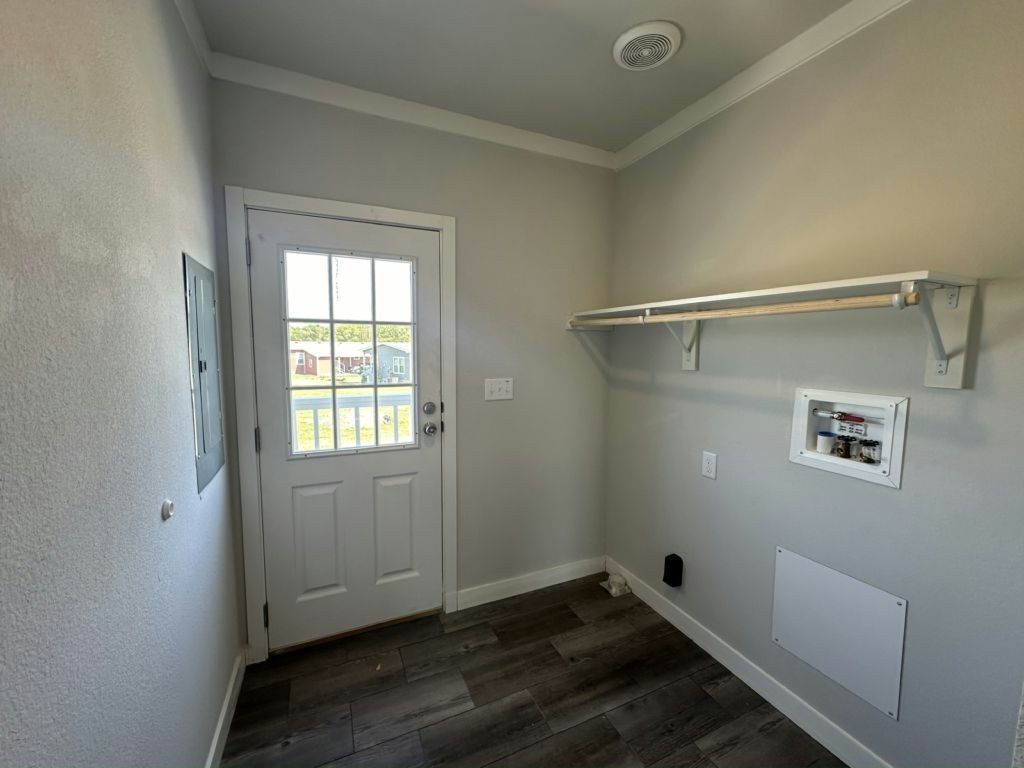 30 Secluded Ranch Bend. Willis, TX 77318