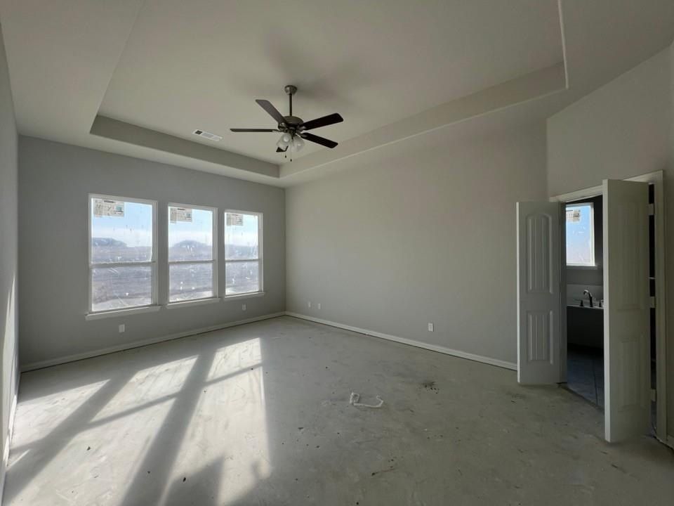 136 Llanos Drive. Decatur, TX 76234