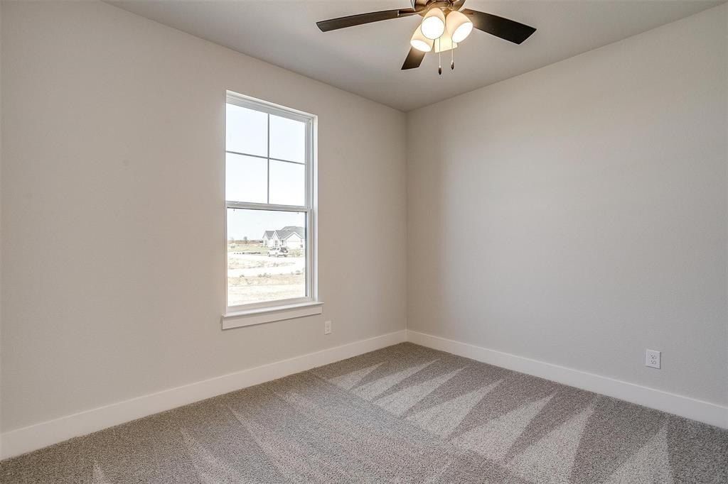10610 Rye Bread Lane. Venus, TX 76084